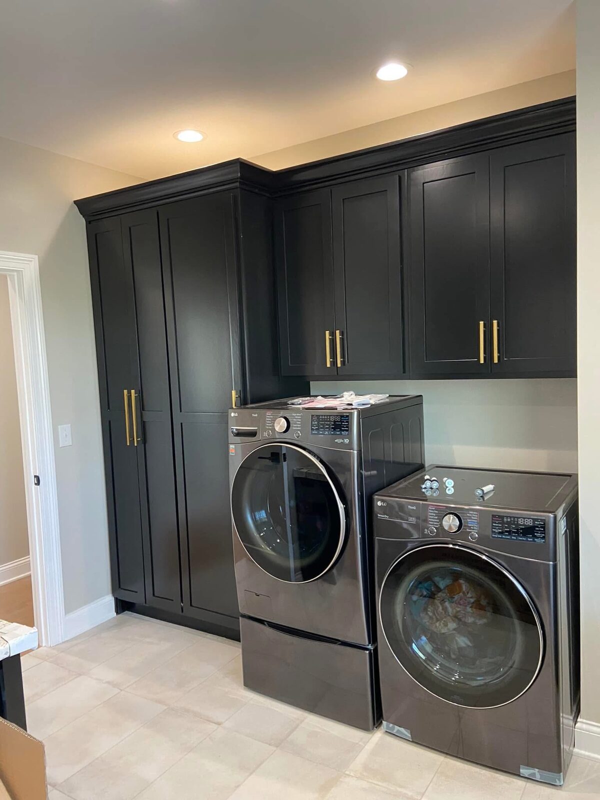 Laundry room with custom cabinetry